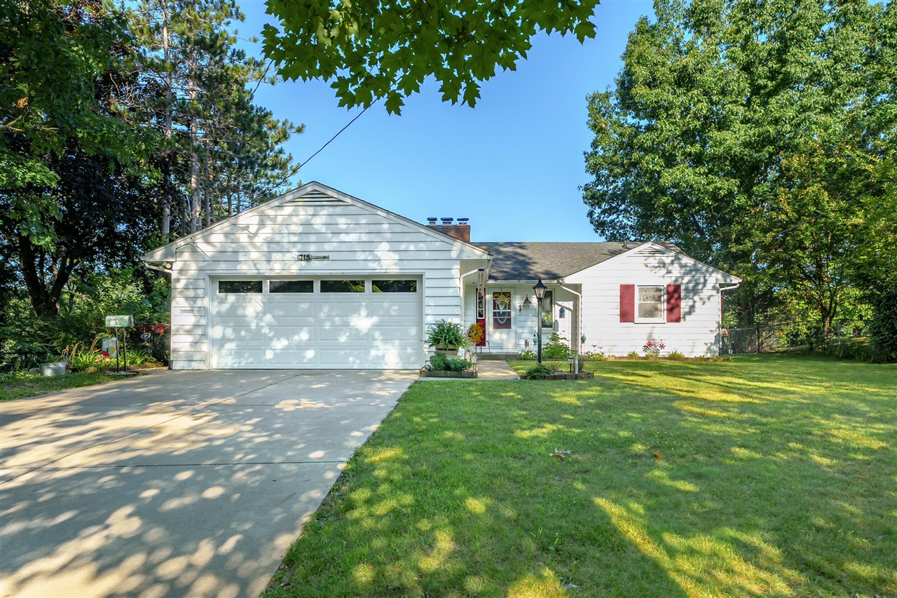 Keenway Cir, Kalamazoo, MI 49001