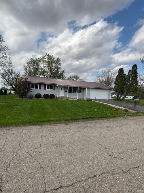 444 W Henderson Street, Montpelier, IN, 47359 | Card Image