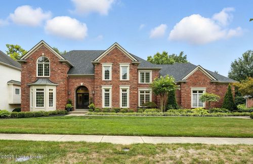 3523 Winterberry Cir, Louisville, KY, 40207-5705 | Card Image