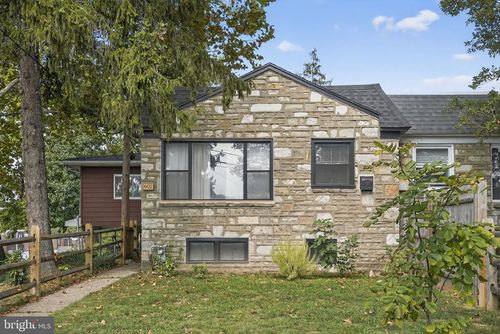 601 Calamia Dr, NORRISTOWN, PA, 19401-3124 | Card Image