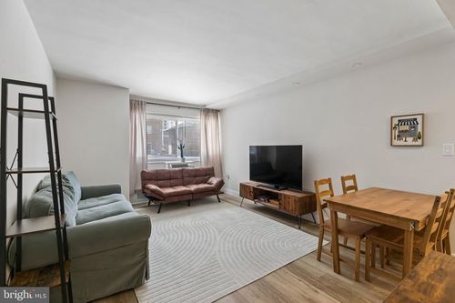 303-2101 Chestnut St, PHILADELPHIA, PA, 19103-3109 | Card Image