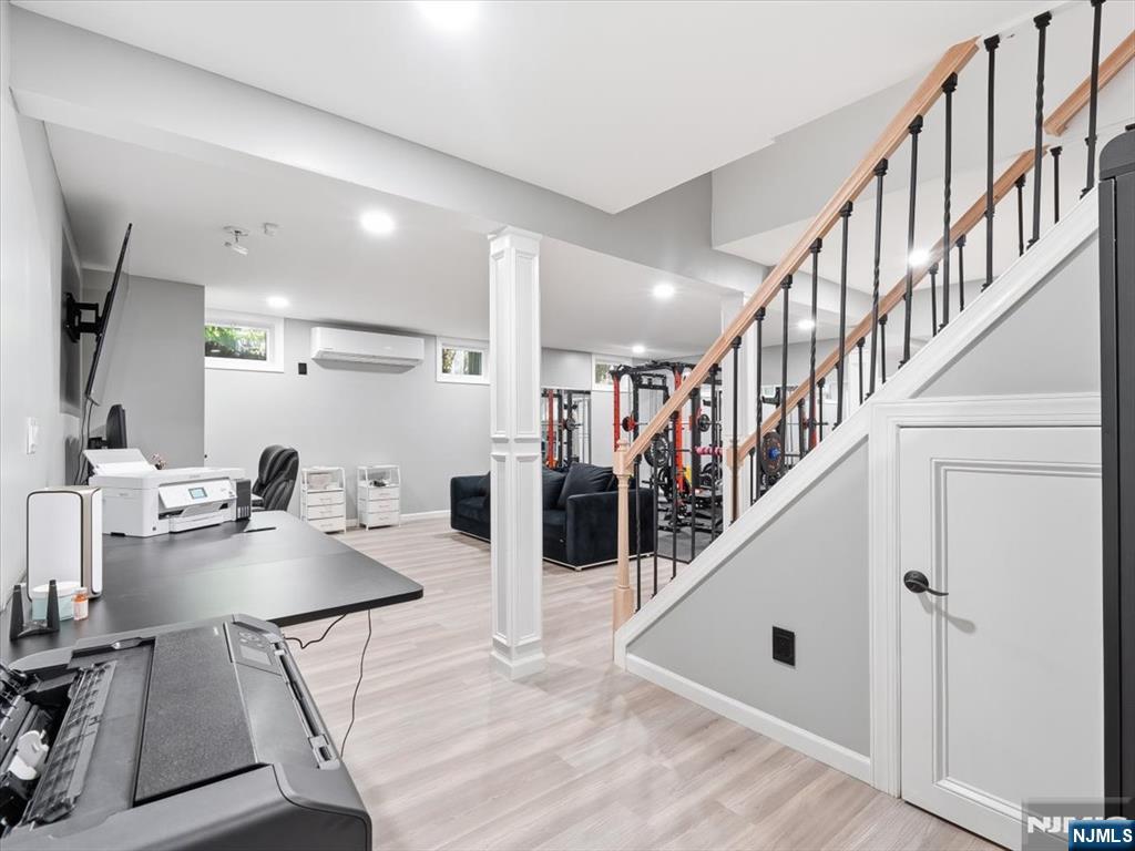 Residential in Oradell 5