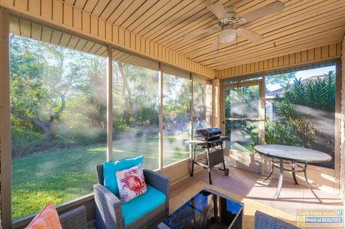 28 Pinehurst Dr, Laguna Vista, TX, 78578-2861 | Card Image