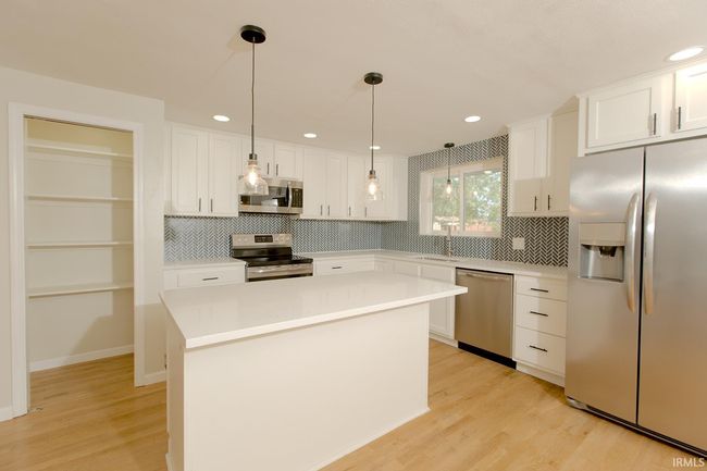 1608 W Lakeview Dr, House other with 4 bedrooms, 3 bathrooms and null parking in Marion IN | Image 8