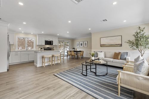 4 Richard Rd, Hudson, MA, 01749-1011 | Card Image