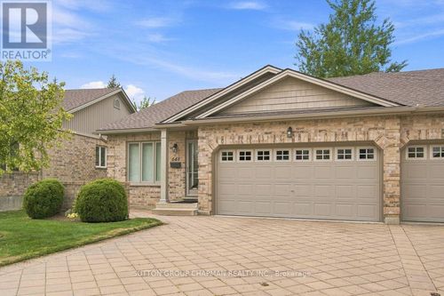 648 Thistlewood Dr, London, ON, N5X0A9 | Card Image