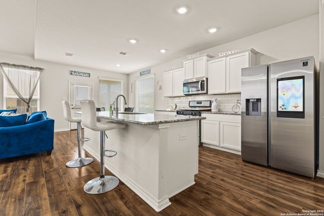 639 Able Blf, House other with 4 bedrooms, 3 bathrooms and null parking in Cibolo TX | Image 8