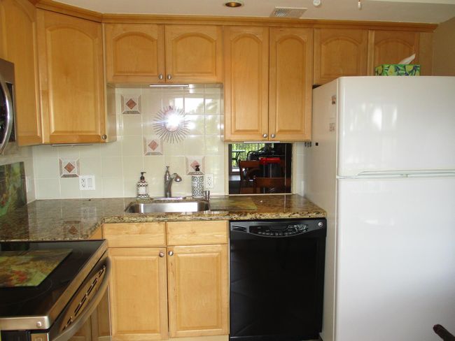 APT-306 - 3300 N Palm Aire Dr, Condo with 2 bedrooms, 2 bathrooms and null parking in Pompano Beach FL | Image 9