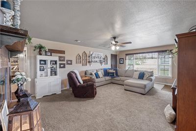 568 Cottonwood Road, House other with 2 bedrooms, 2 bathrooms and 2 parking in West TX | Image 3