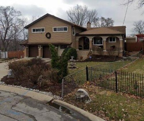 5262 Elmwood Ave, Kansas City, MO, 64130-3138 | Card Image