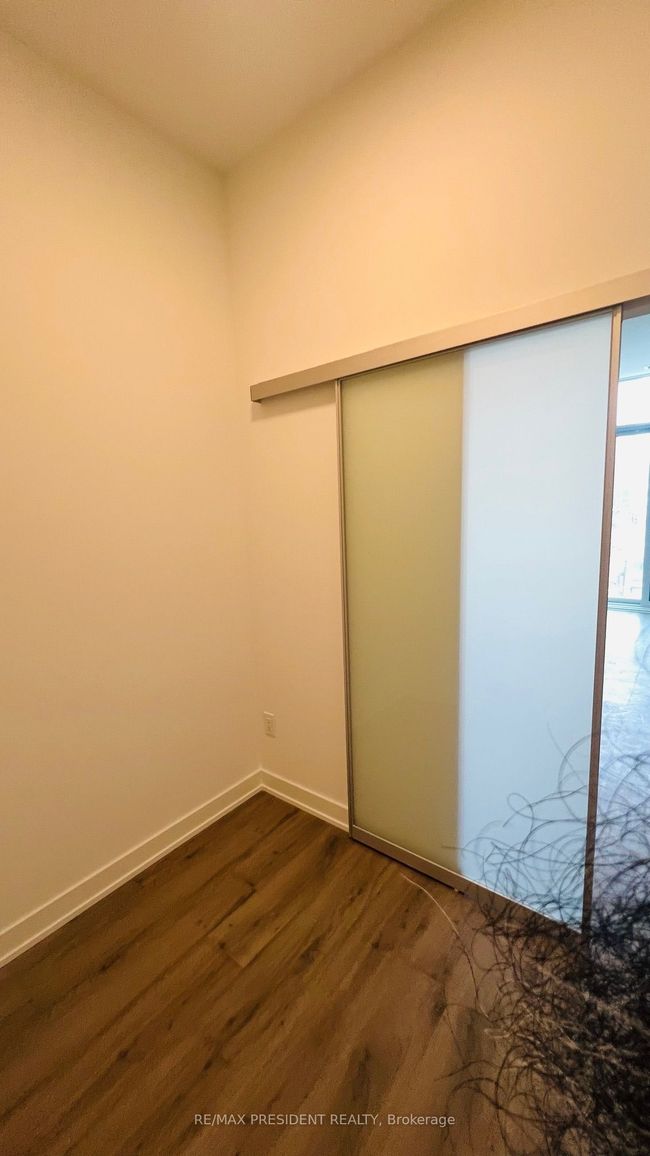 907 - 252 Church St, Condo with 2 bedrooms, 1 bathrooms and null parking in Toronto ON | Image 16