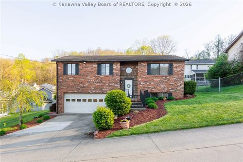 103 Mary St, Poca, WV, 25159-9705 | Card Image