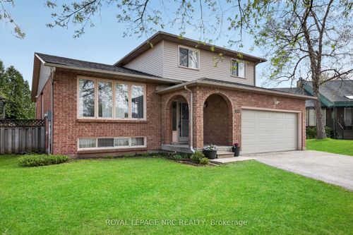4502 Green Meadow Boulevard, Lincoln, ON, L0R1B5 | Card Image