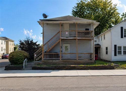 901 W Columbia St, Springfield, OH, 45504-2737 | Card Image