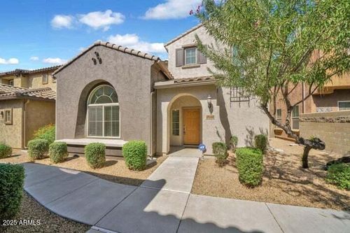3941 E Cat Balue Dr, Phoenix, AZ, 85050-4889 | Card Image