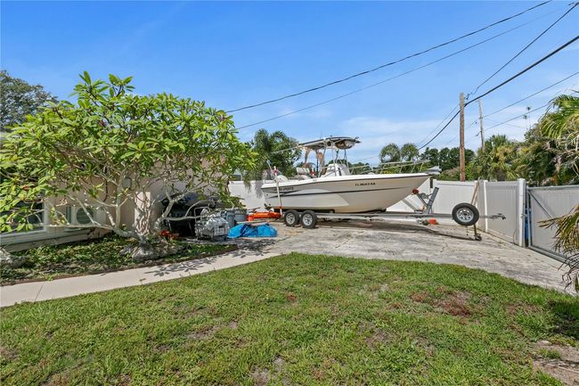 843 37 Th Ave Ne, House other with 3 bedrooms, 2 bathrooms and null parking in ST PETERSBURG FL | Image 19