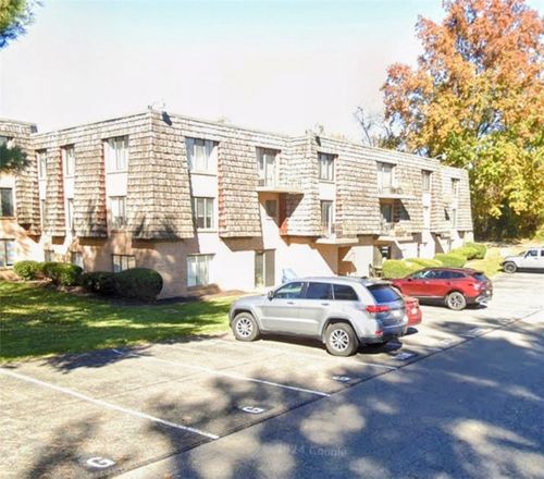 1621 Forest Green Dr, Coraopolis, PA, 15108-2781 | Card Image
