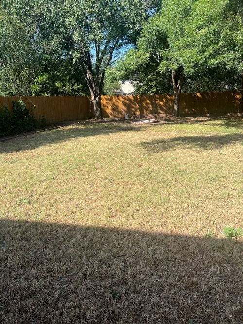 7826 Wheel Rim Cir, Austin, TX, 78749-2891 | Card Image