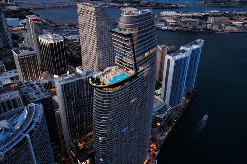 3108-300 Biscayne Boulevard Way, Miami, FL, 33131 | Card Image