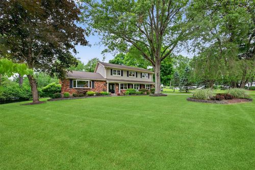 19 Ridgeview Ter, Goshen, NY, 10924-5310 | Card Image