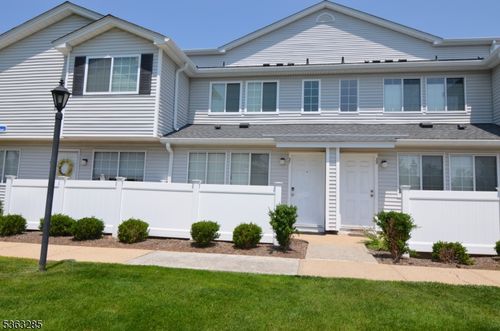 37 Parkside Rd, Bedminster, NJ, 07921-1869 | Card Image