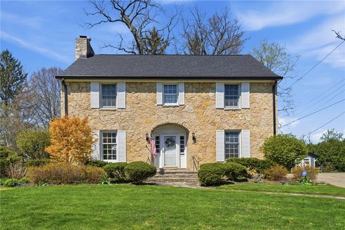124 Hawthorne Rd, Springfield, OH, 45504-1352 | Card Image