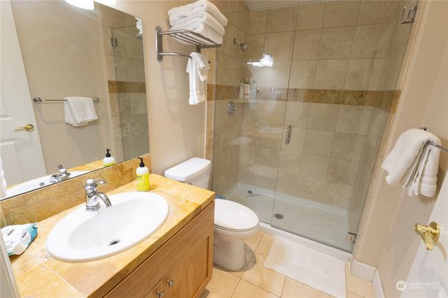 402 - 360 Knechtel Way Ne, Condo with 0 bedrooms, 1 bathrooms and null parking in Bainbridge Island WA | Image 11