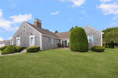 A - 46 Glen Meade Drive, Condo with 2 bedrooms, 1 bathrooms and 2 parking in Portsmouth RI | Image 1