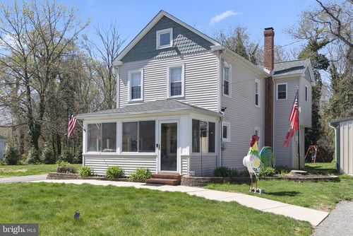 561 Morton Ave, BRIDGETON, NJ, 08302-4955 | Card Image