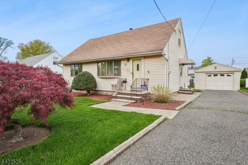 12 Holly St, Clifton, NJ, 07013-3609 | Card Image