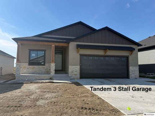 9557 S 87th St, Lincoln, NE, 68526 | Card Image