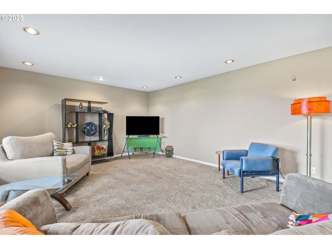 27001 Se Kelso Rd, House other with 4 bedrooms, 2 bathrooms and 2 parking in Boring OR | Image 9