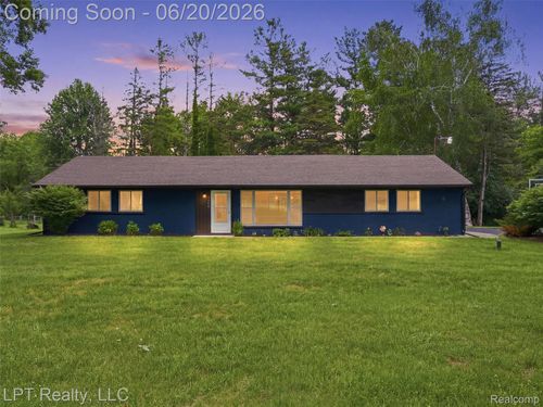 3700 Napier Rd, Canton, MI, 48187-4622 | Card Image