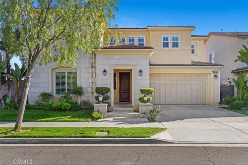 2854 Alamitos Rd, Brea, CA, 92821-7417 | Card Image