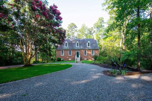 1093 Browns Ln, Lancaster, VA, 22503-3640 | Card Image