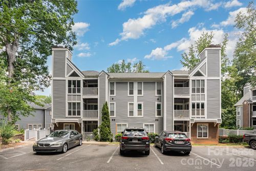 9-2516 Cranbrook Ln, Charlotte, NC, 28207-2029 | Card Image