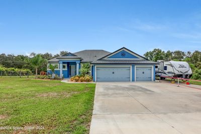 5725 Barna Avenue, House other with 4 bedrooms, 3 bathrooms and null parking in Titusville FL | Image 2