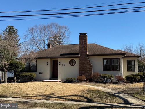 44 N Warren Street, WOODBURY, NJ, 08096 | Card Image