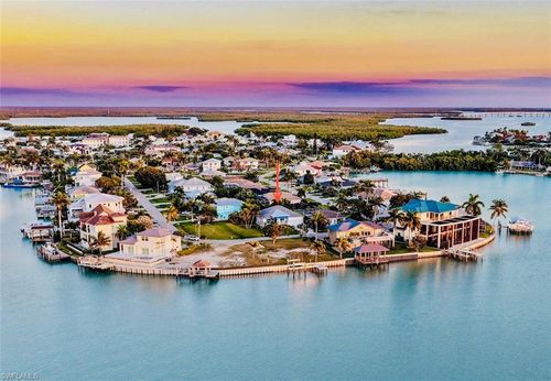 161 Tahiti Cir, Naples, FL, 34113-4009 | Card Image