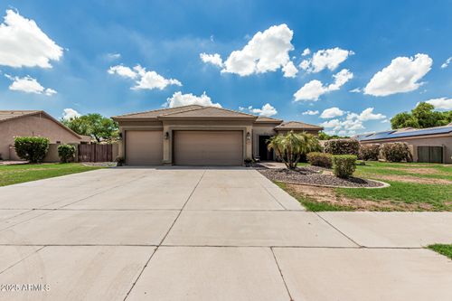 20826 S Hadrian Way, Queen Creek, AZ, 85142-6029 | Card Image
