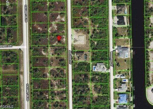 10213 Arcadia St, PORT CHARLOTTE, FL, 33981-4417 | Card Image