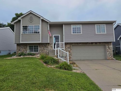 11117 Martin Ave, Omaha, NE, 68164-1277 | Card Image