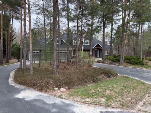 6 Alpine Crt, Collingwood, ON, L9Y4W7 | Card Image