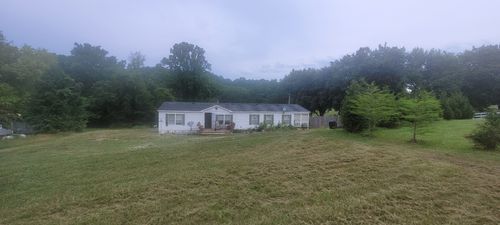 7319 Pinewood Rd, Nunnelly, TN, 37137-2527 | Card Image