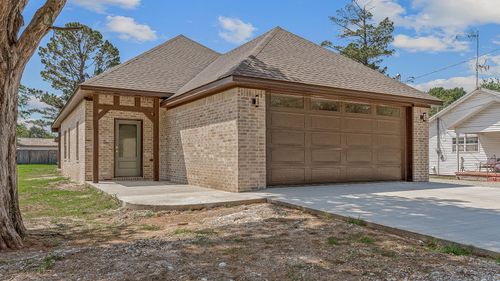 303 Hogan Ave, Monette, AR, 72447-9776 | Card Image