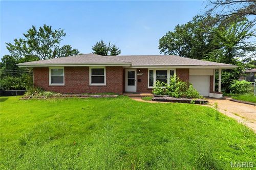1223 Kimball Ct, Saint Louis, MO, 63137-1120 | Card Image
