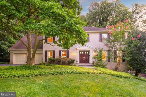 11004 Roundtable Ct, ROCKVILLE, MD, 20852-4560 | Card Image