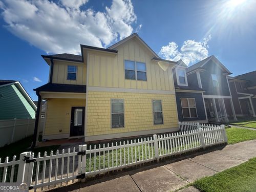 25 Jefferson Ave, Hartwell, GA, 30643-7917 | Card Image