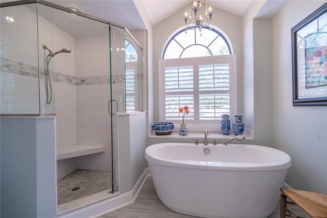 remodeled bathroom | Image 33