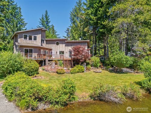 61 N Picnic Dr, Lilliwaup, WA, 98555-9793 | Card Image